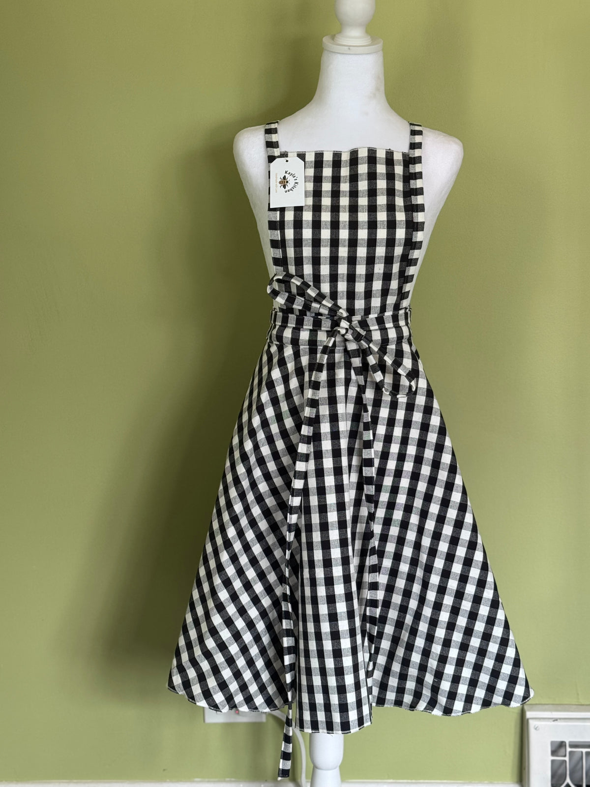 Long Vintage Style Apron