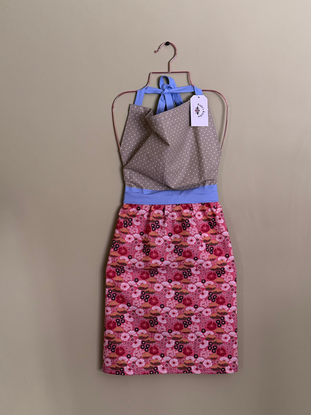 Two Tone Vintage Style Apron